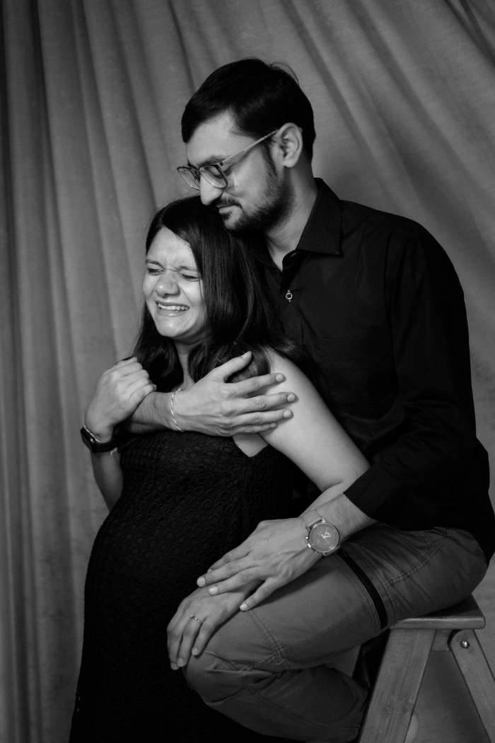 Golden hour maternity portrait