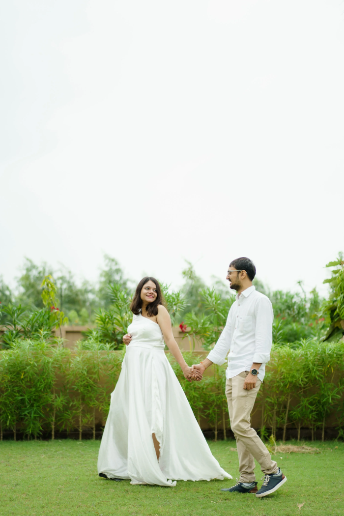 Beautiful maternity portrait session